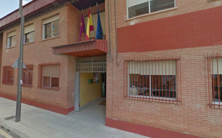 El colegio la Paz se vuelca con Valencia